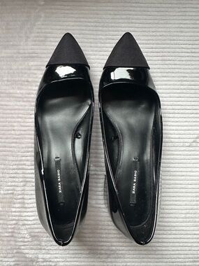 Zara Black Patent Pointed Toe Slip-On heels with Fabric Cap
